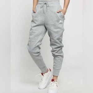 Nike Tech Fleece Pants Heather Gray Joggers Women’s Size Small